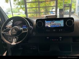MERCEDES-BENZ eSprinter 320 Kasten PRO AHK/Navi/Rückfahrkamera