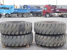 Marangoni 18.00-25 MKS | LIEBHERR 944 | TIRES + RIMS