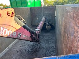 CONTAINER SCARRABILE USATO A CIELO APERTO CON GRU