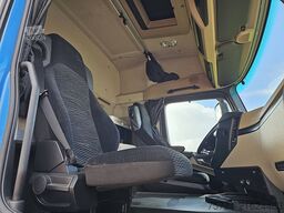 MERCEDES-BENZ ACTROS 1843