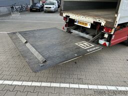 Groenewegen Jumbo / City / Box / Laadklep 2500 kg / APK TUV...