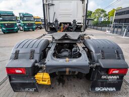 SCANIA R450 + KIPHYDR.