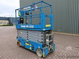 Genie GS3232 Hydraulic Outriggers, Electric, 11.75m Work