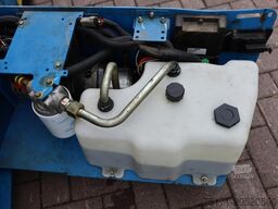 Genie GS3232 Hydraulic Outriggers, Electric, 11.75m Work