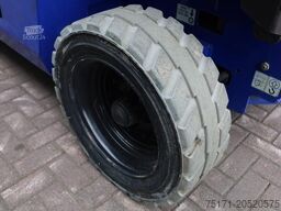 JLG M3369 Hybrid, 12m Working Height, 450kg Capacity,