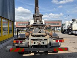 Mercedes-Benz ATEGO 1823 + HIAB-102-S 2 + HAAK SYSTEEM