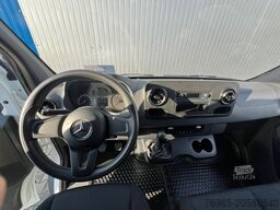 MERCEDES-BENZ Sprinter 211 LANG ANHÄNGERKUPPLUNG KLIMA 3-SITZE