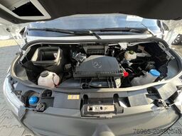 MERCEDES-BENZ Sprinter 211 LANG ANHÄNGERKUPPLUNG KLIMA 3-SITZE