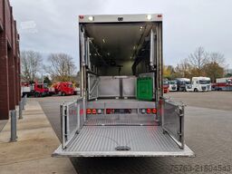 DAF XF 440 SuperSpaceCab 6x2*4 - 2 deck Closed Live...