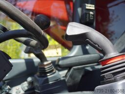 MAGNI RTH 5.26 telescopic loader / Range 26 m