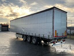 Schmitz Cargobull Curtainsider Standard Faltwandtür rechts