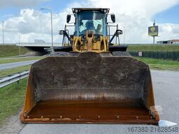 Caterpillar 966M NEW TIRES