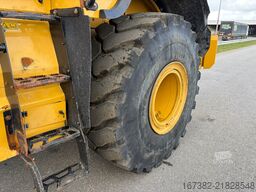 Caterpillar 966M NEW TIRES
