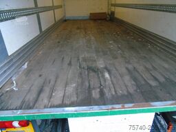 DAF LF 180 + lift + euro 6