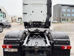 Mercedes-Benz Actros 1963