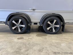 Cheval Liberte Debon C1000 Roadster ALF Autotransporter geschlossen