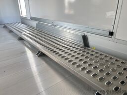 Cheval Liberte Debon C1000 Roadster E-Winde, Stand Autotransporter ge