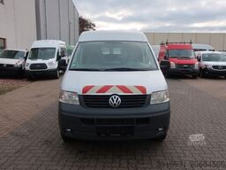 VOLKSWAGEN T5 Transporter Kasten Mittelhochdach 4 Motion