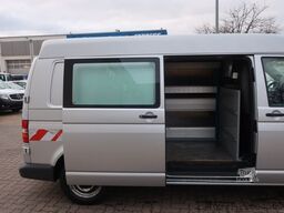VOLKSWAGEN T5 Transporter Kasten Mittelhochdach 4 Motion