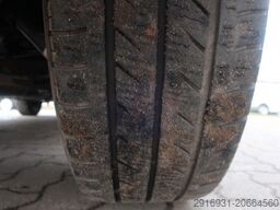 VOLKSWAGEN T5 Transporter Kasten Mittelhochdach 4 Motion