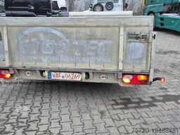 BAOS Plateauanhänger Anhänger Tandem, Baumaschinen und Fahrzeuge