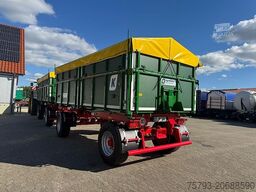 Kröger 18to mit Kunststoffbordwand Interne Nr. 40742