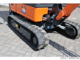 Hitachi ZX 19-6