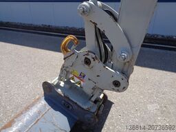 TAKEUCHI TB 225 Powertilt Löffel Taklock 2.400 kg