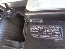 TAKEUCHI TB 225 Powertilt Löffel Taklock 2.400 kg