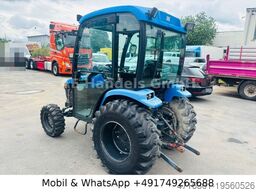 NEW HOLLAND TC22D Compact Tractor *1500Std./StraßenZulassung