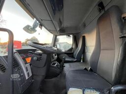 Volvo FL 260
