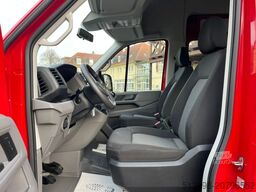VOLKSWAGEN CRAFTER 2.0 TDI 8 SITZER KLIMA 1.HAND HECKLIFT