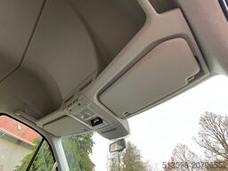 VOLKSWAGEN CRAFTER 2.0 TDI 8 SITZER KLIMA 1.HAND HECKLIFT