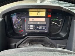 RENAULT C520 10x4 2S Kipper