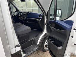 Iveco Daily 35C16V 2.3 Himatic Automaat 800kg laadkle...