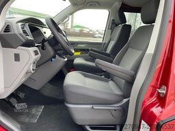 VOLKSWAGEN T6.1 Transporter Kombi KR AHK ACC NAVI SITZH DAB