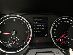 VOLKSWAGEN T6.1 Transporter Kombi KR AHK ACC NAVI SITZH DAB