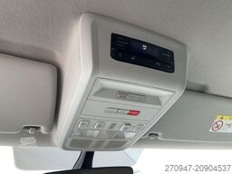 VOLKSWAGEN T6.1 Transporter Kombi KR AHK ACC NAVI SITZH DAB
