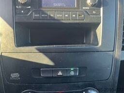 MERCEDES-BENZ Vito 114 LANG TEMPOMAT 2-SITZER WERKZEUGSCHRÄNKE