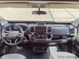 CHAUSSON 640 ULTIMATE / -2026- / 180PS-8G AUTOMATIK / AHK