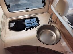 EURAMOBIL INTEGRA LINE 720 EB /180PS-9G MAXI/ EINZELBETTEN