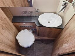 EURAMOBIL INTEGRA LINE 720 EB /180PS-9G MAXI/ EINZELBETTEN