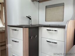 BÜRSTNER Ixeo I 736 H  SAT,Solar,Dachklimaanlage,RK