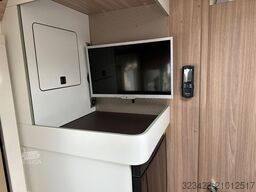 BÜRSTNER Ixeo I 736 H  SAT,Solar,Dachklimaanlage,RK