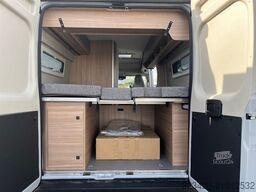 PÖSSL Summit Shine 600 LE Citroen 180 PS Autom.