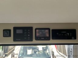 PÖSSL Summit Shine 600 LE Citroen 180 PS Autom.