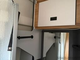 KARMANN Dexter 4x4 DE 570 AW Klima, RFK, El. Trittstufe