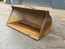 ZFE Side-Tilting bucket