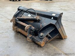 ZFE Side-Tilting bucket