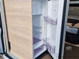 PÖSSL Concorde Compact Markise/Navi/Vanswing